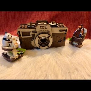 Wooden pinhole functioning camera kit.